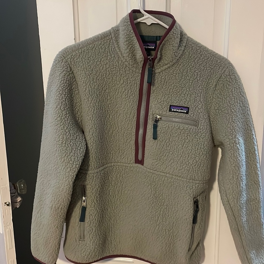 Fleece Pull over Patagonia